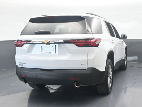 Used 2023 Chevrolet Traverse LT image 5