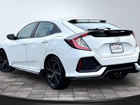 Used 2017 Honda Civic Sport image 7