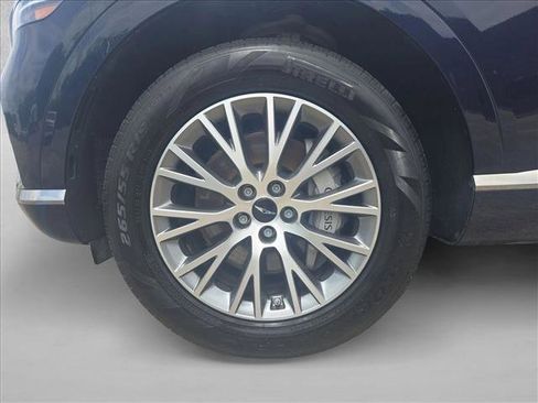 Used 2025 Genesis GV80 2.5T Standard AWD/4WD image 25
