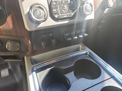 Used 2015 Ford F350 Lariat w/ Lariat Ultimate Package image 29