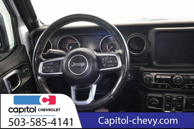 Used 2022 Jeep Wrangler Unlimited Sahara AWD/4WD image 13