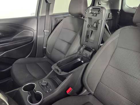 Used 2022 GMC Terrain SLE w/ Driver Convenience Package FWD image 21