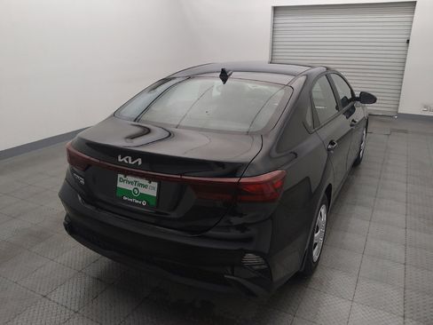 Used 2023 Kia Forte LX FWD image 7