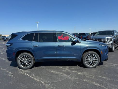 New 2026 Buick Enclave Avenir w/ Super Cruise Package AWD/4WD image 5