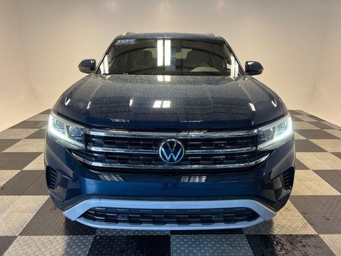Certified 2023 Volkswagen Atlas Cross Sport SE FWD image 2