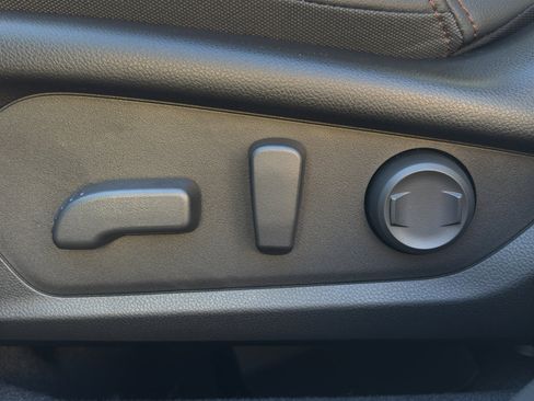 New 2025 Subaru Forester Touring image 27