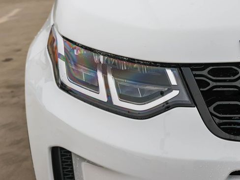 Used 2022 Land Rover Discovery Sport S image 15