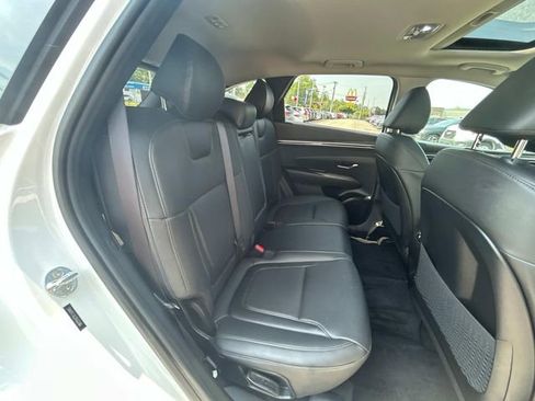Used 2023 Hyundai Tucson SEL w/ Convenience Package image 14
