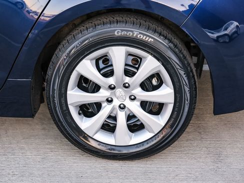 Certified 2024 Toyota Corolla LE FWD image 9