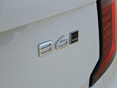 New 2026 Volvo XC90 B6 Ultra image 12