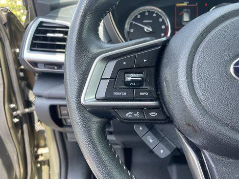 Certified 2022 Subaru Forester Touring AWD/4WD image 18