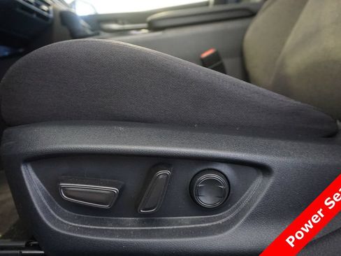 Used 2025 Toyota Camry LE FWD image 6