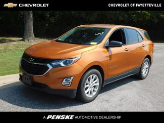 Used 2018 Chevrolet Equinox LS image 1