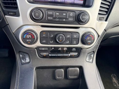 Used 2016 GMC Yukon XL SLT w/ Open Road Package image 30