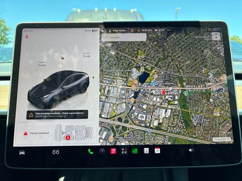 Used 2023 Tesla Model Y Long Range AWD/4WD image 20
