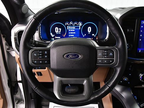 Used 2022 Ford F150 Lariat w/ Equipment Group 502A High image 23