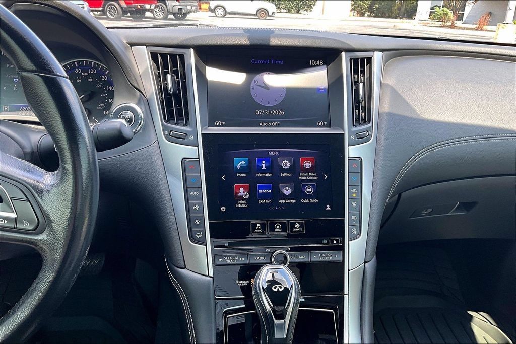 Used 2018 INFINITI Q60 3.0t Luxe RWD image 30