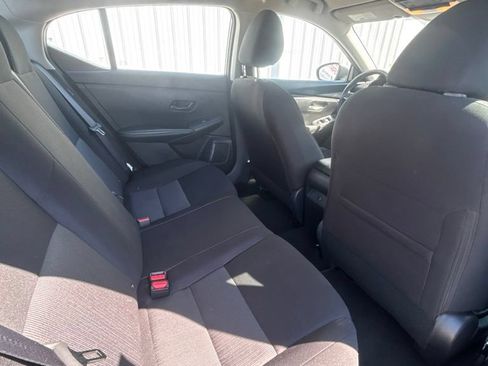 Used 2025 Nissan Sentra SV FWD image 22