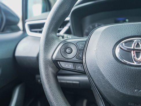 Used 2023 Toyota Corolla LE image 20