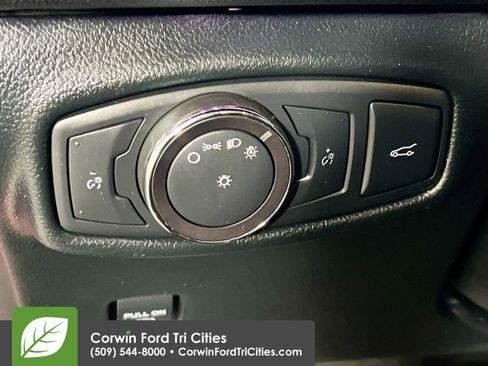 Used 2015 Lincoln MKZ Hybrid w/ Equipment Group 202A Reserve image 19