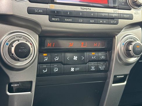 Used 2010 Toyota 4Runner Limited image 24