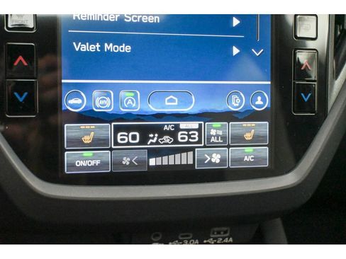 Used 2025 Subaru Forester Premium image 27