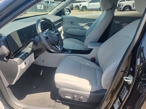 Used 2024 Hyundai Kona SEL FWD image 18