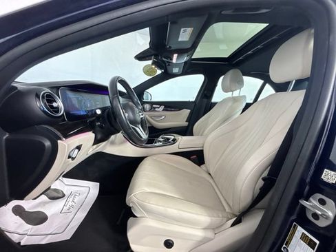 Used 2020 Mercedes-Benz E 350 4MATIC Sedan image 2