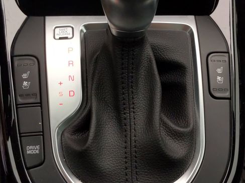 Certified 2020 Kia Forte EX image 20