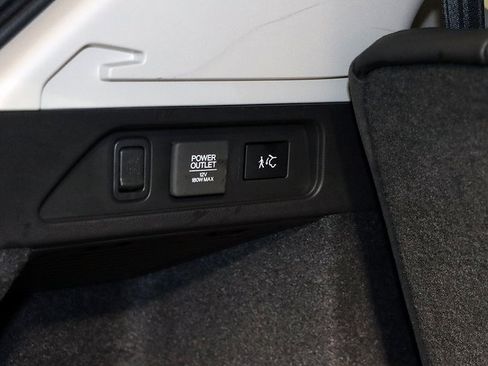 Certified 2026 Acura MDX w/ Technology Package image 32