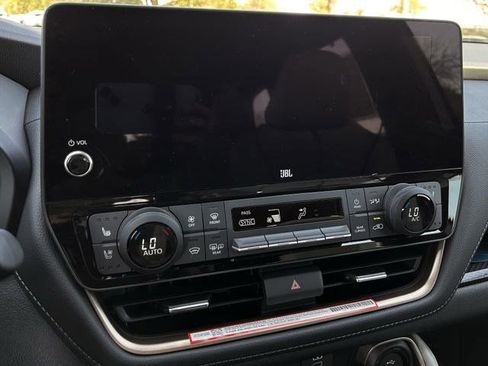 New 2026 Toyota Grand Highlander AWD Hybrid image 17