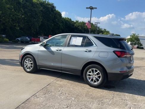 Used 2024 Chevrolet Equinox LT w/ LPO, Floor Liner Package FWD image 6