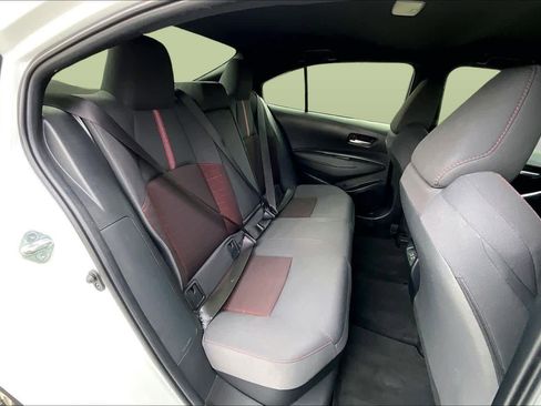 Used 2024 Toyota Corolla SE image 19