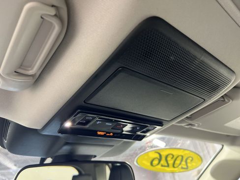 Used 2026 Toyota RAV4 FWD image 37