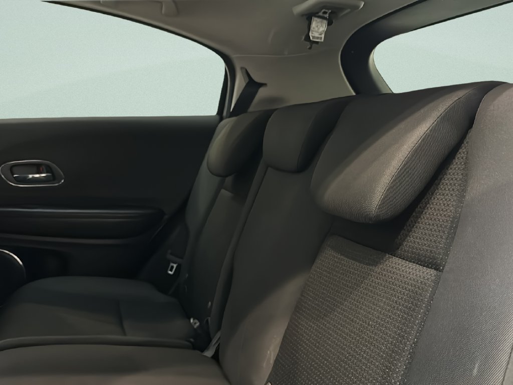 Used 2021 Honda HR-V EX image 18