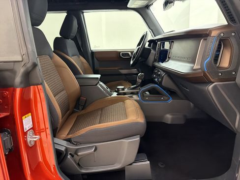 Used 2022 Ford Bronco Outer Banks AWD/4WD image 27