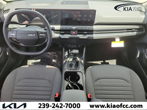 New 2025 Kia K4 EX FWD image 16