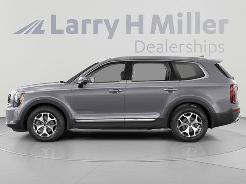 Used 2022 Kia Telluride EX w/ Towing Package AWD/4WD image 3