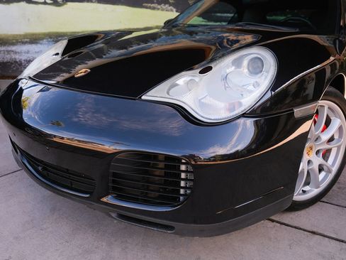 Used 2004 Porsche 911 Carrera 4S AWD/4WD image 8