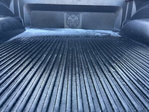 Used 2017 RAM 1500 Big Horn image 8