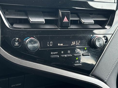 Used 2022 Toyota Camry XSE w/ Carpet Mat Package (TMS) image 19