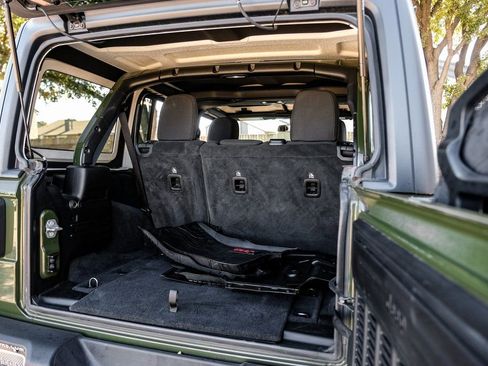 Used 2021 Jeep Wrangler Unlimited Sport image 63