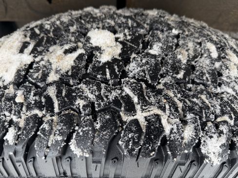 Used 2021 Chevrolet Silverado 1500 LT image 21