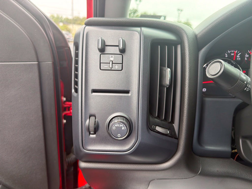 Used 2018 GMC Sierra 1500 4x4 Double Cab w/ Sierra Convenience Package image 25