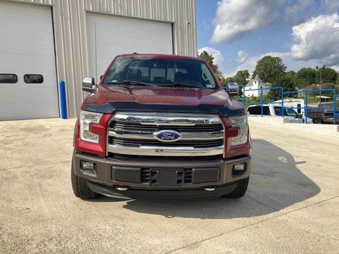 Used 2015 Ford F150 Lariat w/ Equipment Group 502A Luxury AWD/4WD image 3