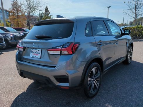 Used 2025 Mitsubishi Outlander Sport SE image 6