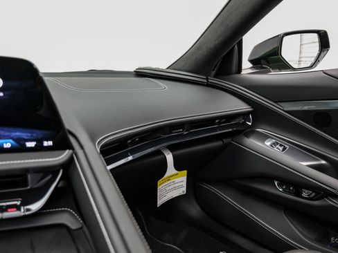 Used 2026 Chevrolet Corvette Z06 RWD image 83