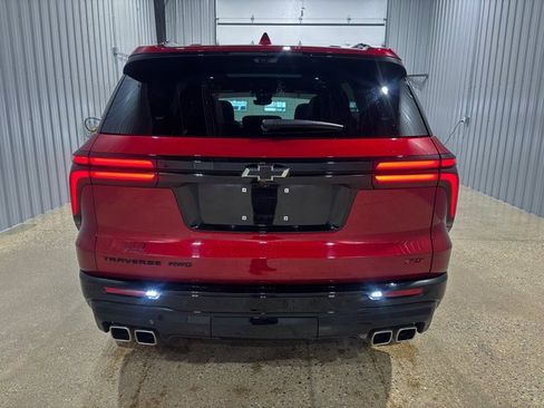 Used 2024 Chevrolet Traverse RS w/ LPO, Floor Liner Package image 4