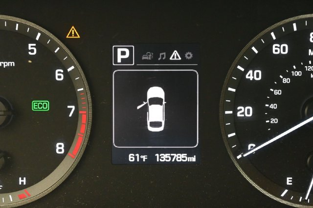 Used 2015 Hyundai Sonata SE FWD image 11
