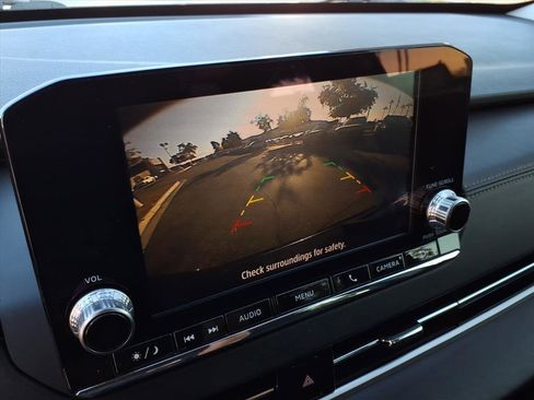 Used 2022 Mitsubishi Outlander ES image 20